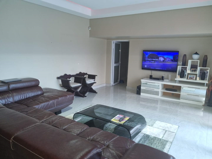5 Bedroom Property for Sale in Nahoon Valley Park Eastern Cape